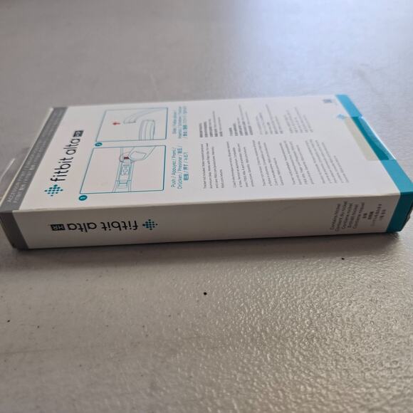 Fitbit Alta Classic Accessory Bands Bracelets Small 1 Black and 1 Pink NIB - Picture 10 of 15